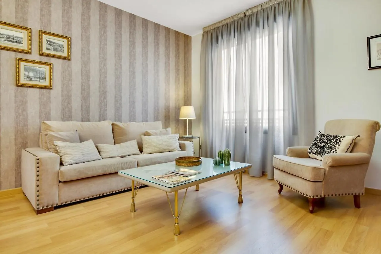 아파트 -Malagasunapts-City Centre Terrace Pool Parking 스페인