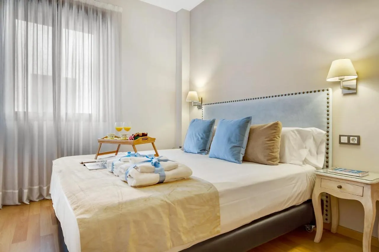 -Malagasunapts-City Centre Terrace Pool Parking 말라가